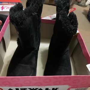 Black Airwalk Boots